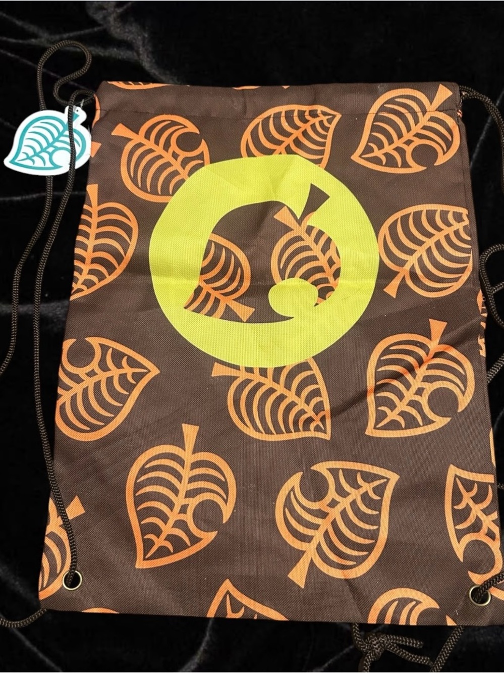 Animal Crossing Leaf Print Drawstring Bag - NEW